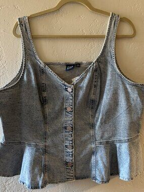 GAP Denim Peplum Top with Buttons - XXL